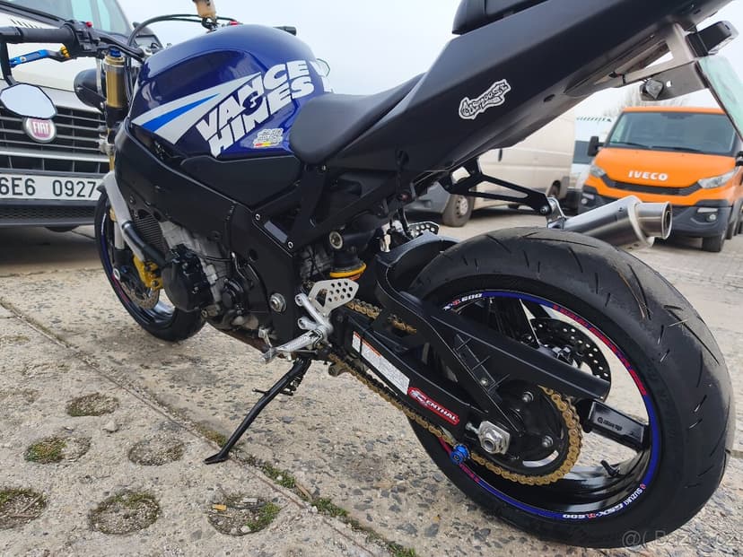 Suzuki gsxr 600 K5 Street.