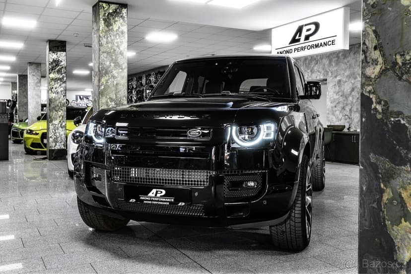 Land Defender 110 X-DYNAMIC SE D300 AT MY2025