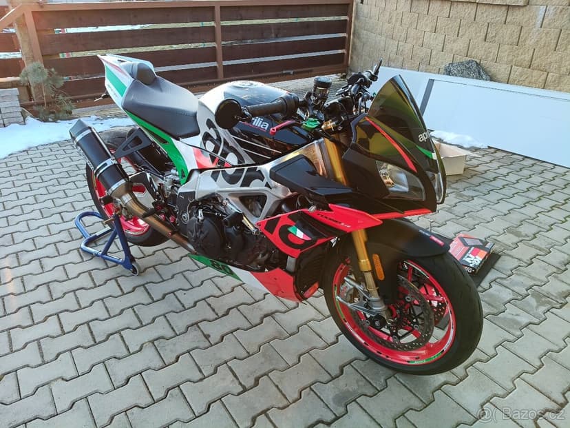 Aprilia Tuono V4 1100 Factory