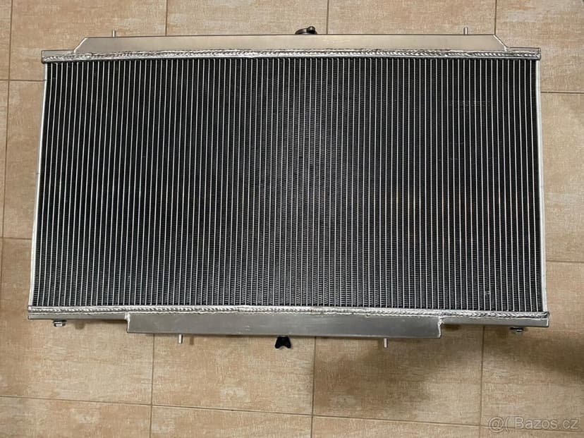 CELOHLINÍKOVÉ SPORTOVNÍ CHLADIČE PRO NISSAN PATROL Y61