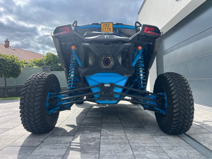 Can Am Maverick X3 Turbo RC