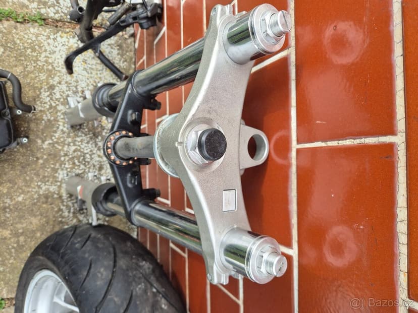 Honda VFR 800 FI 1998 - 2001 - kola