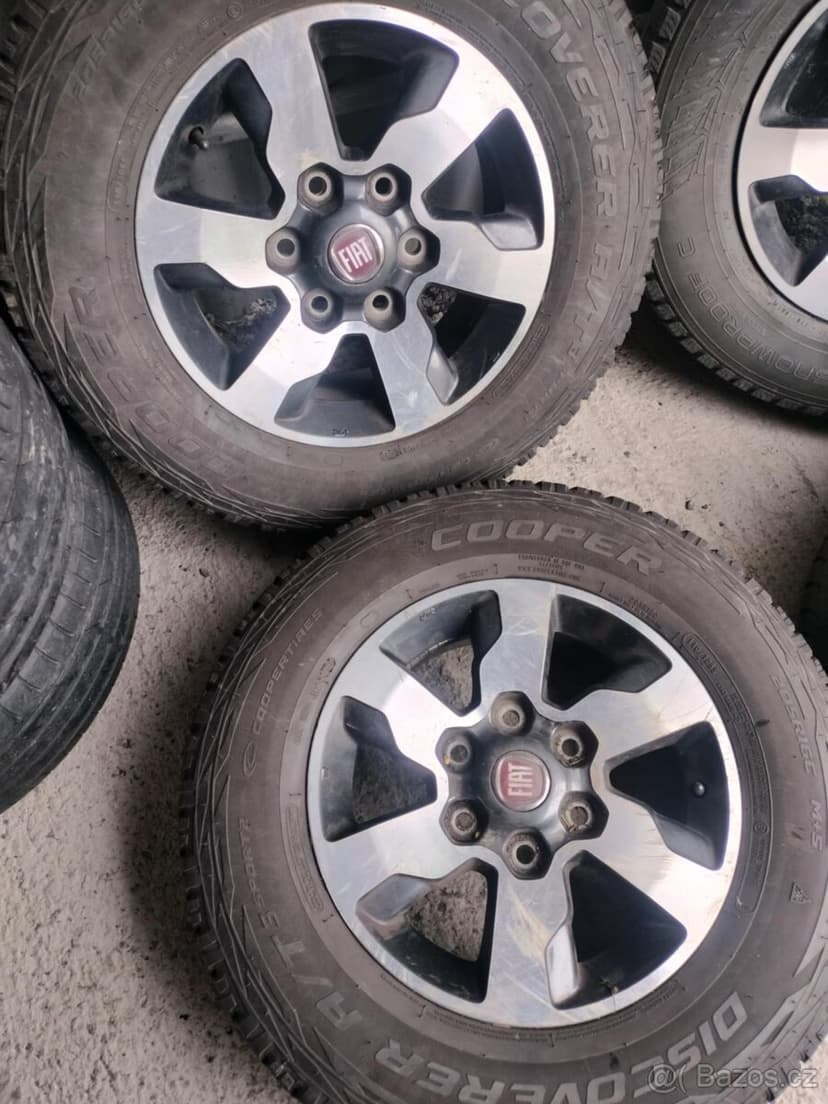 4ks alu disky orig. Fiat 6x139,7 r16 + pneu