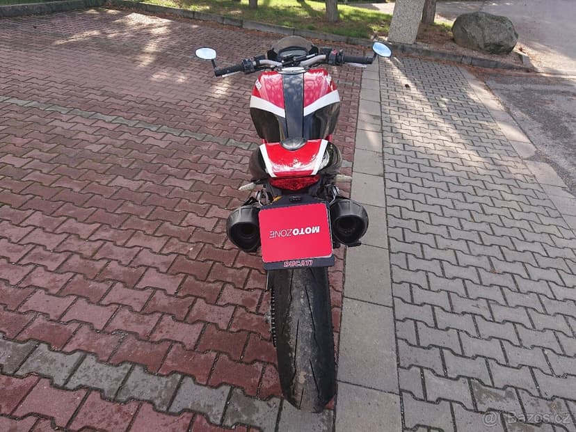Ducati Monster 796 2011
