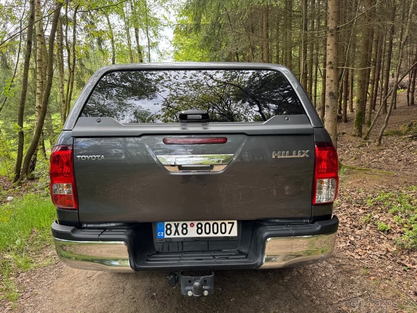Toyota Hilux, 2.4 D