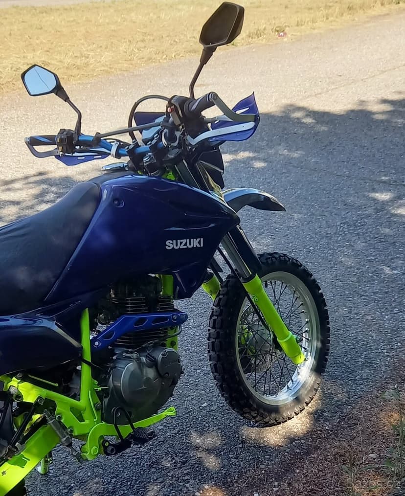 Suzuki dr 125 sm