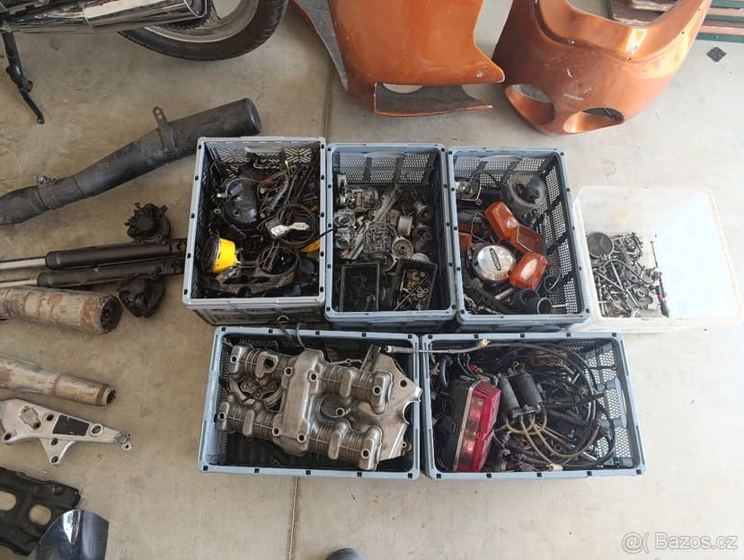 Prodám Honda CB 900 F