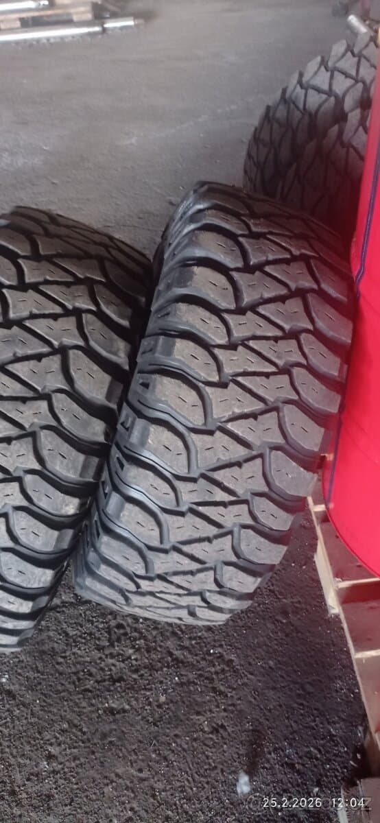 Kompletní kola JEEP Wrangler