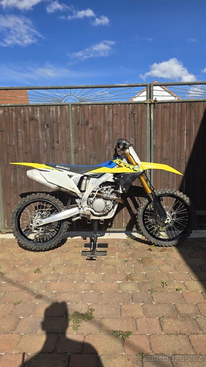 Suzuki RMZ 250 2024