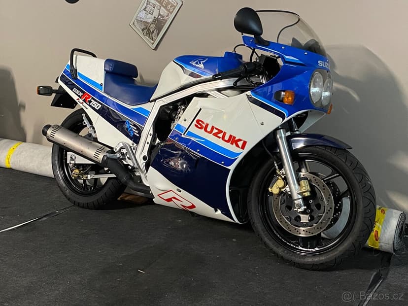 Suzuki gsx-r 750 top stav
