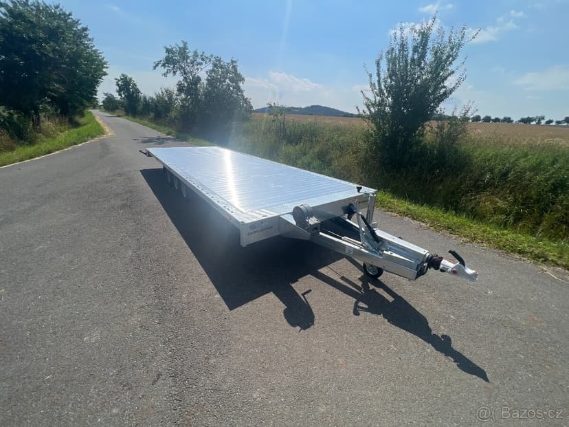 Přívěsný vozík Tema