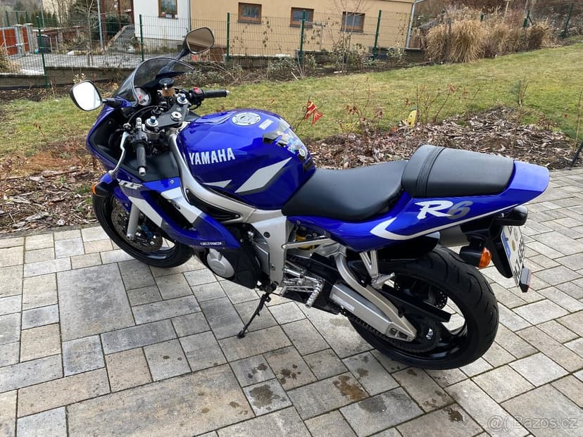 Yamaha R6 , top stav 20000 km