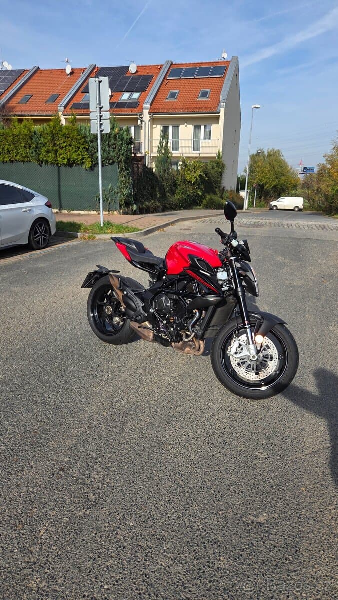 MV Agusta Brutale 800 Rosso, provoz od 07/2023