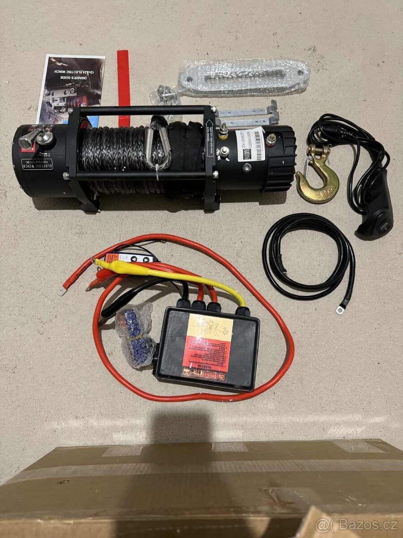 Prodám NOVÝ profi elektrický naviják VEVOR 12V 13500lbs