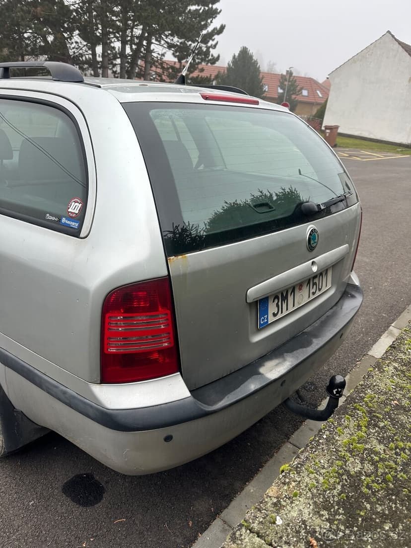 Škoda Octavia 1.9 TDI 4x4 66 kw facelift rok 2000