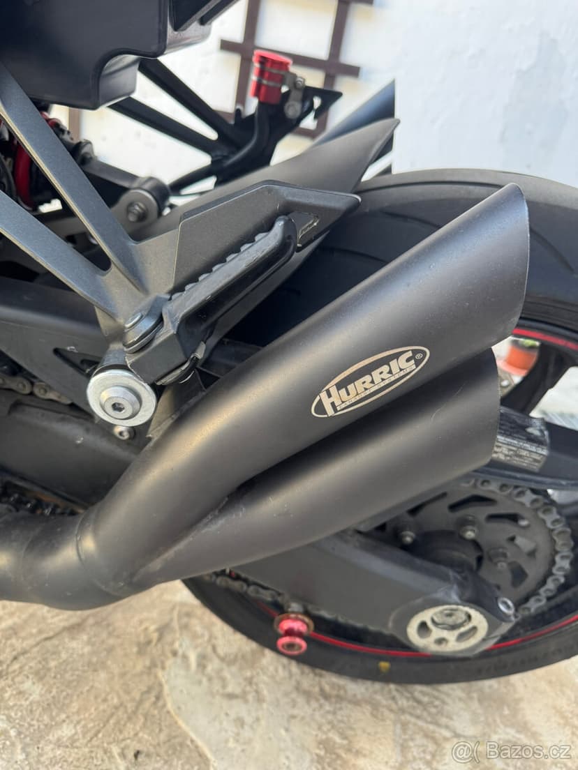 Kawasaki Z1000 Black Edition