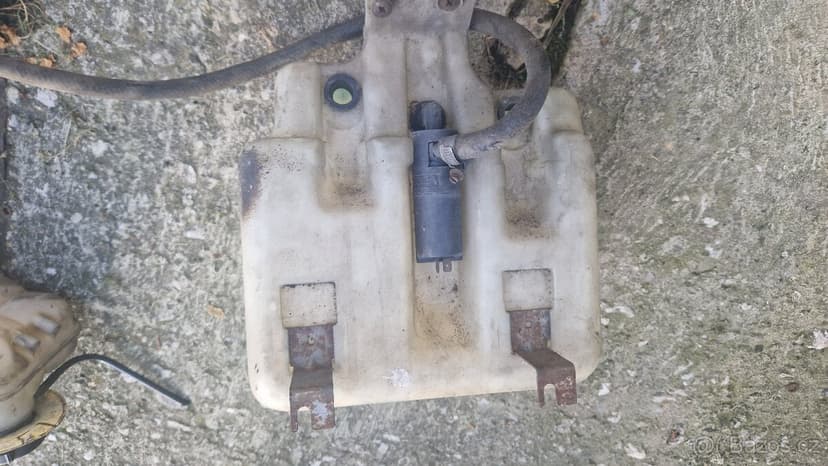 Prodám dílý na Land Rover Discovery