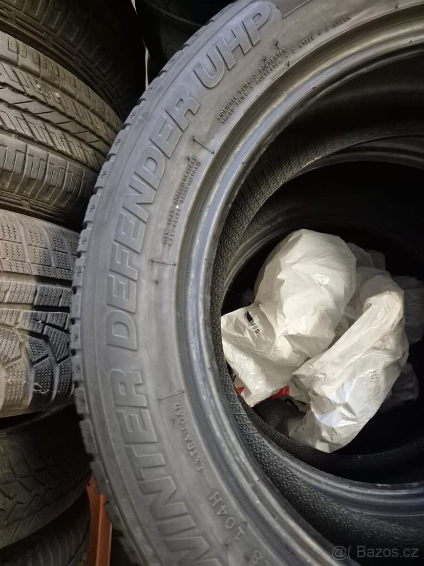 Sada zimní pneumatiky 235/55 R18