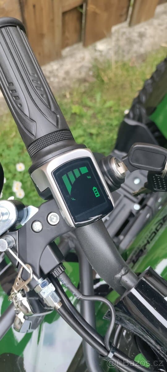 Nová dětská elektrická čtyřkolka M-Hunter 1200w