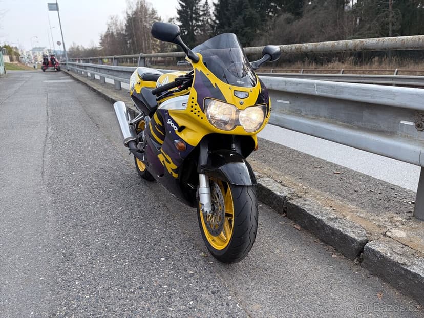 Honda Cbr 900 Rr sc33