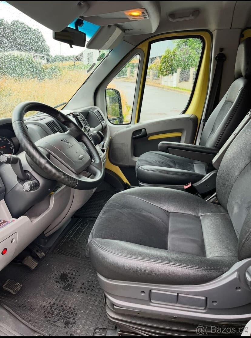 Prodám : Odtahovku Peugeot Boxer 3.0 Hdi - tažné na 3,5t