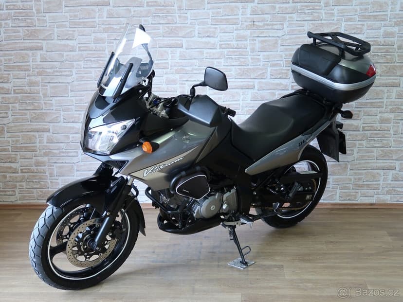 Suzuki DL650 V-Strom dobrý stav a výbava, po servisu