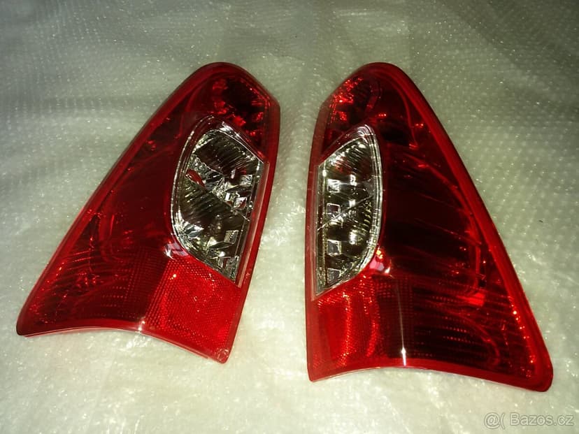 ISUZU D-MAX – SVĚTLA