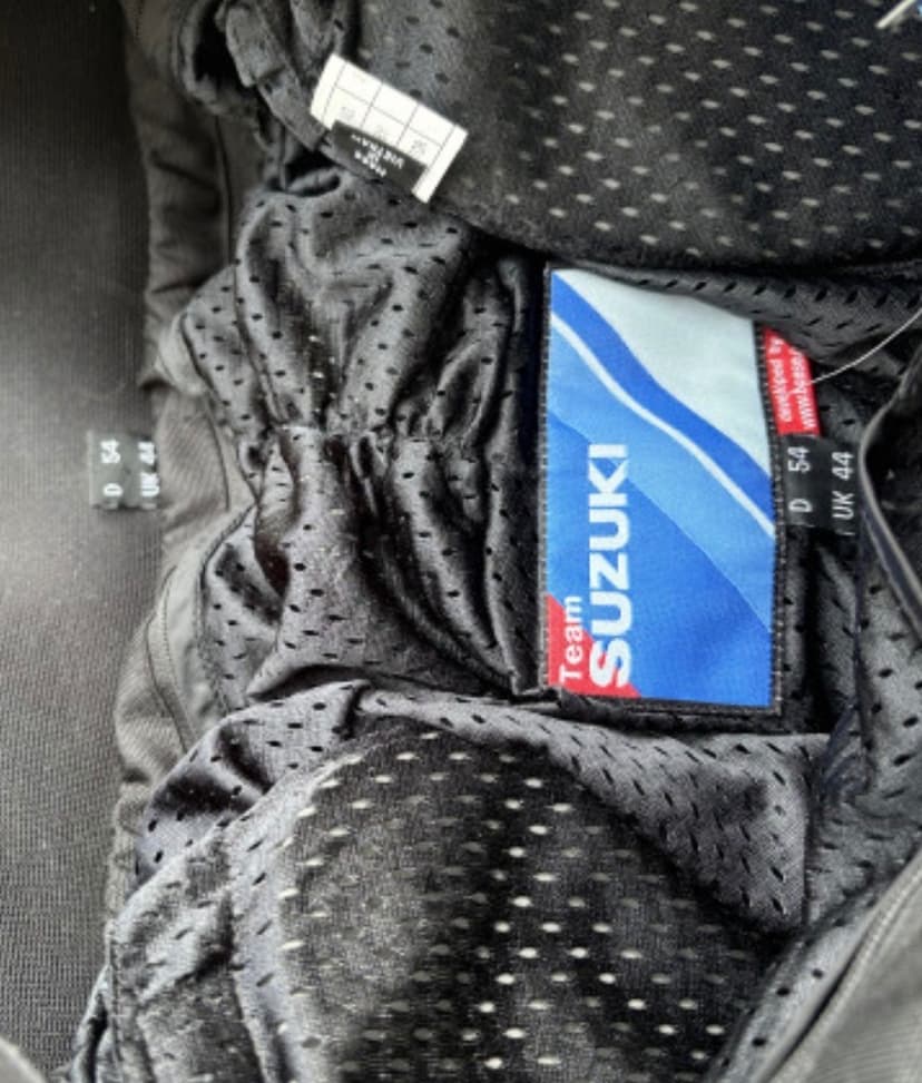 Kombineza Suzuki Gsxr