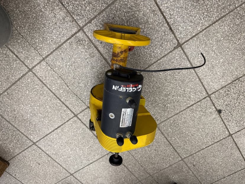 Naviják Warn s rychloběžkou M8274