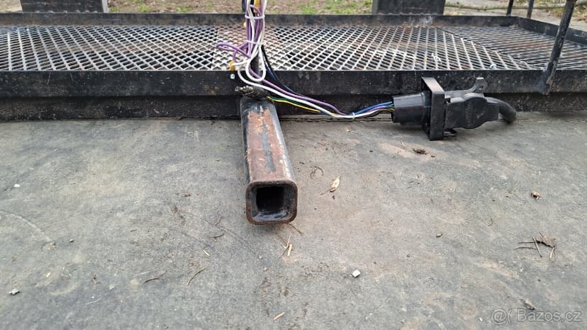 Koš do tažného zařízení Dodge Ram aj. USA offroad