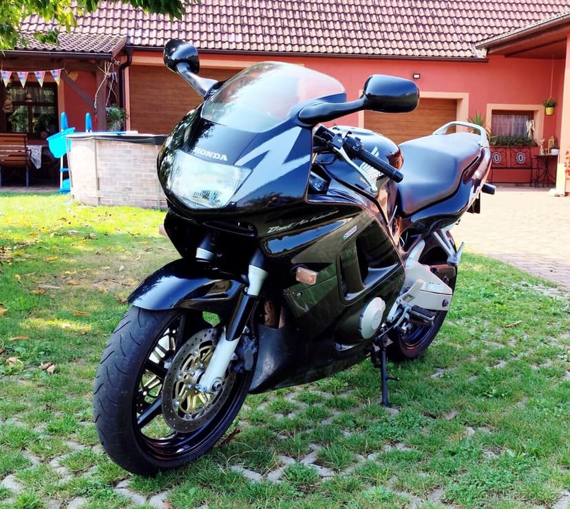 Honda CBR 600F