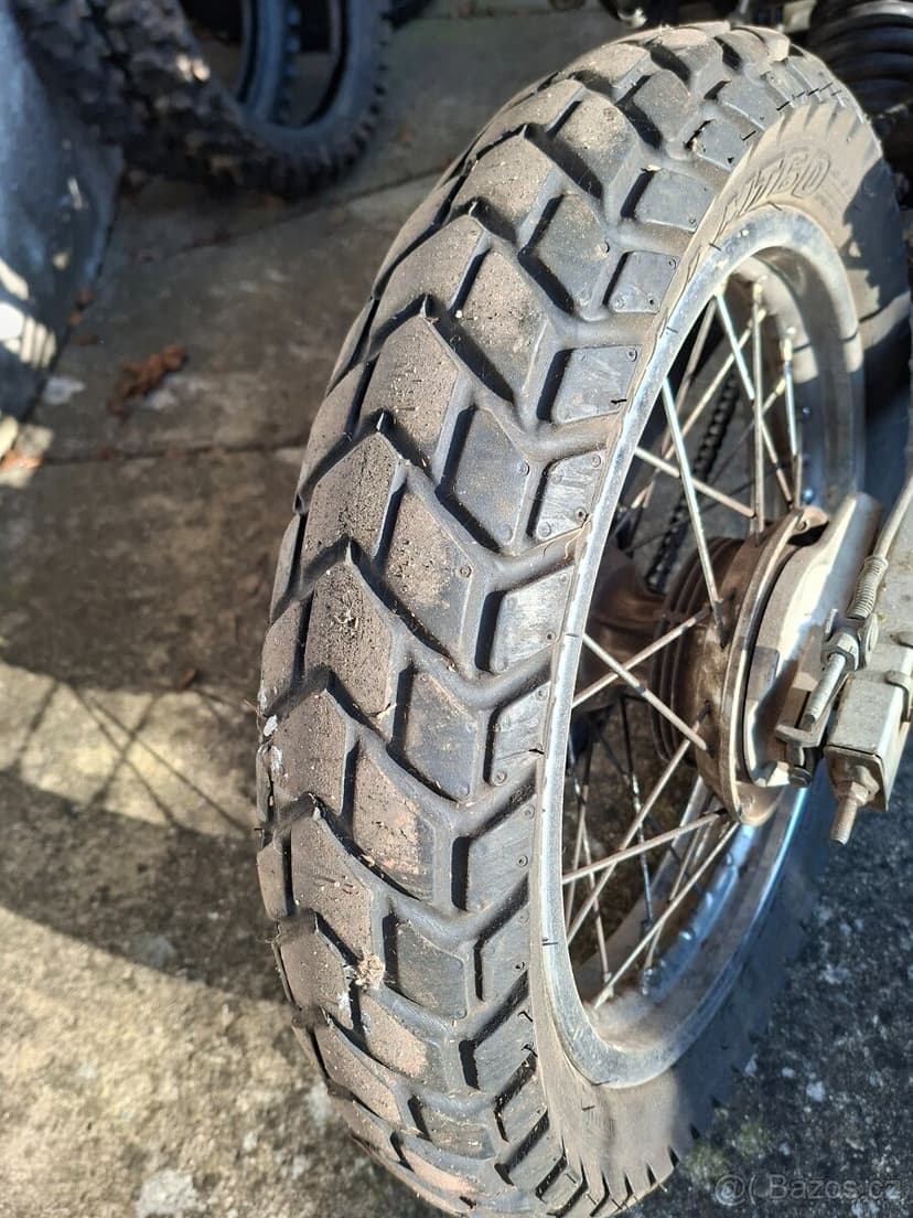 Honda xr 125 l na díly nebo na opravu