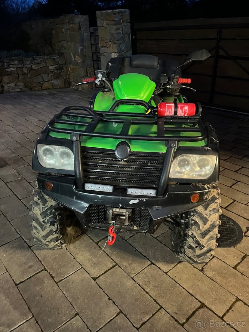 Prodám čtyřkolku Cf moto