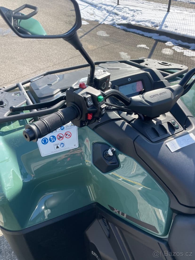 Can Am Outlander HD7 Max Pro XU G3L 2025