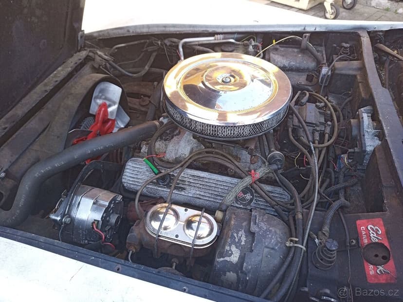 Corvette ,c 3 ,1988 ,5,7v8 manuál