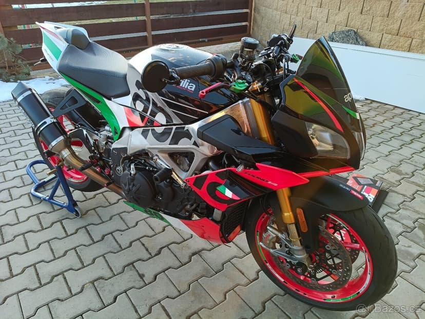 Aprilia Tuono V4 1100 Factory