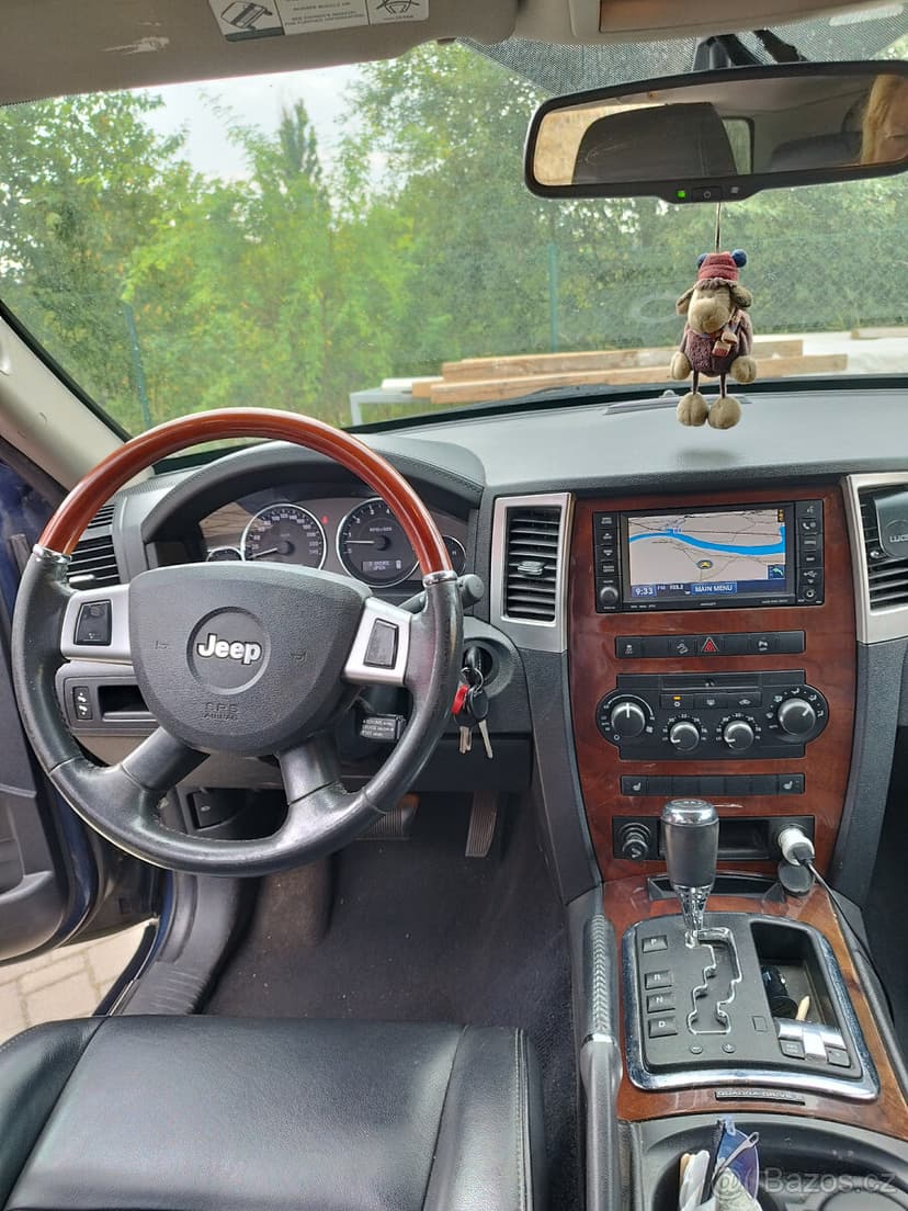 Jeep Grand Cherokee 3.0 CRD Overland, 4 X 4, kůže, 201