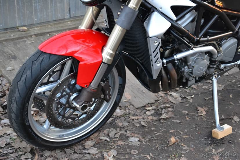 MV Agusta F4 750S Brutale