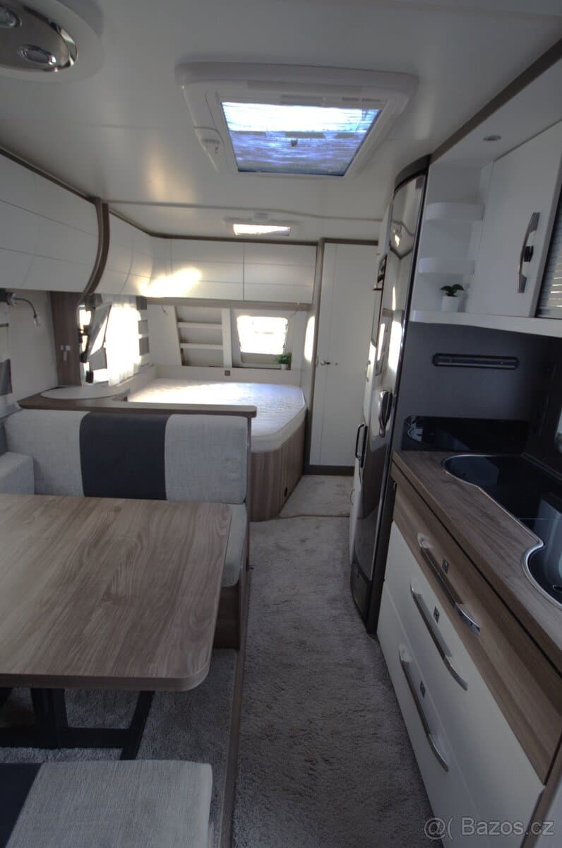 Hobby Excellent Edition 560 KMFe