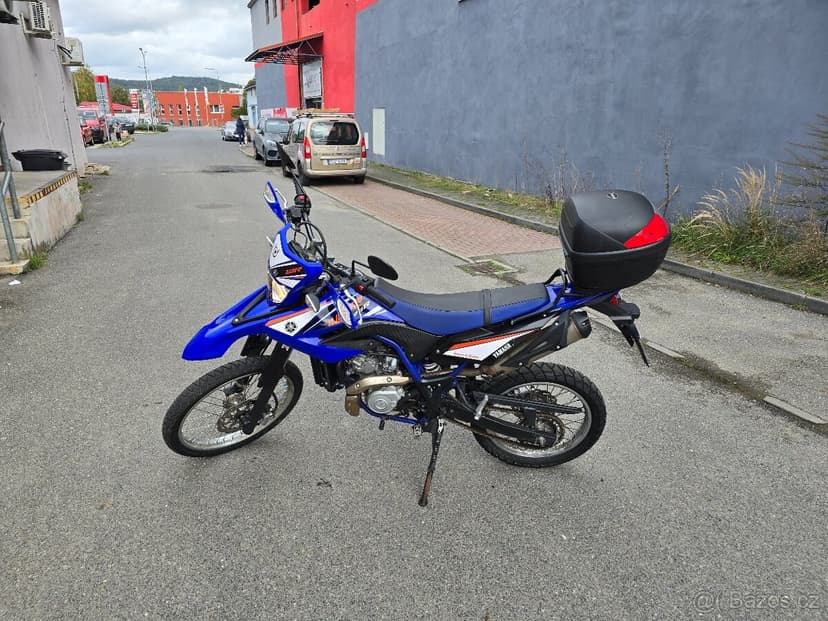 WR 125 R