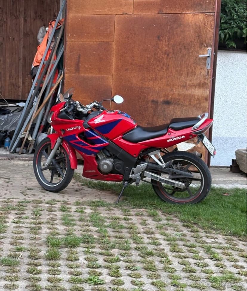 Honda cbr 125 r