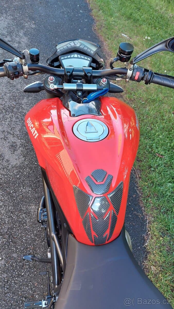 Ducati Streetfighter 1098