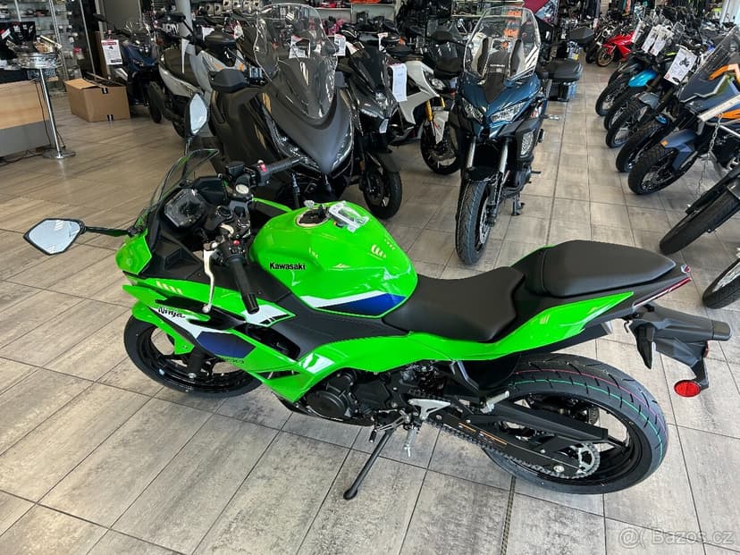 Kawasaki Ninja 500 SE 2026