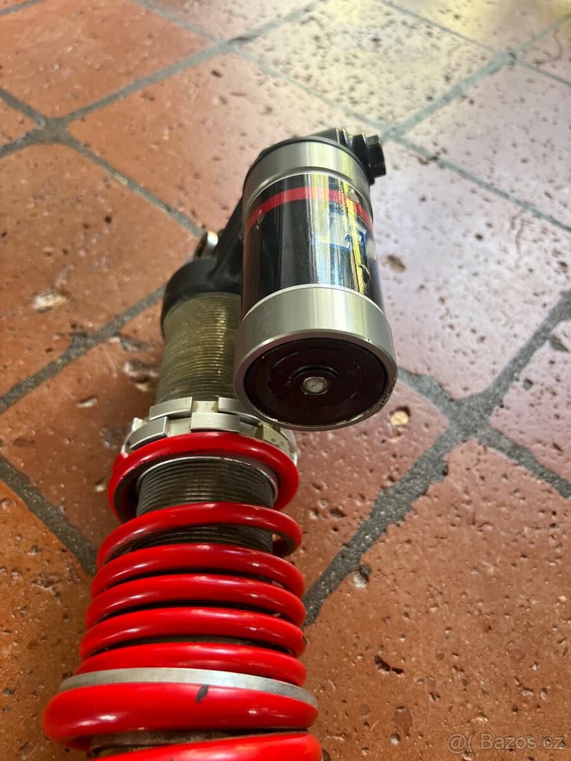 Fox Podium X zadní tlumič