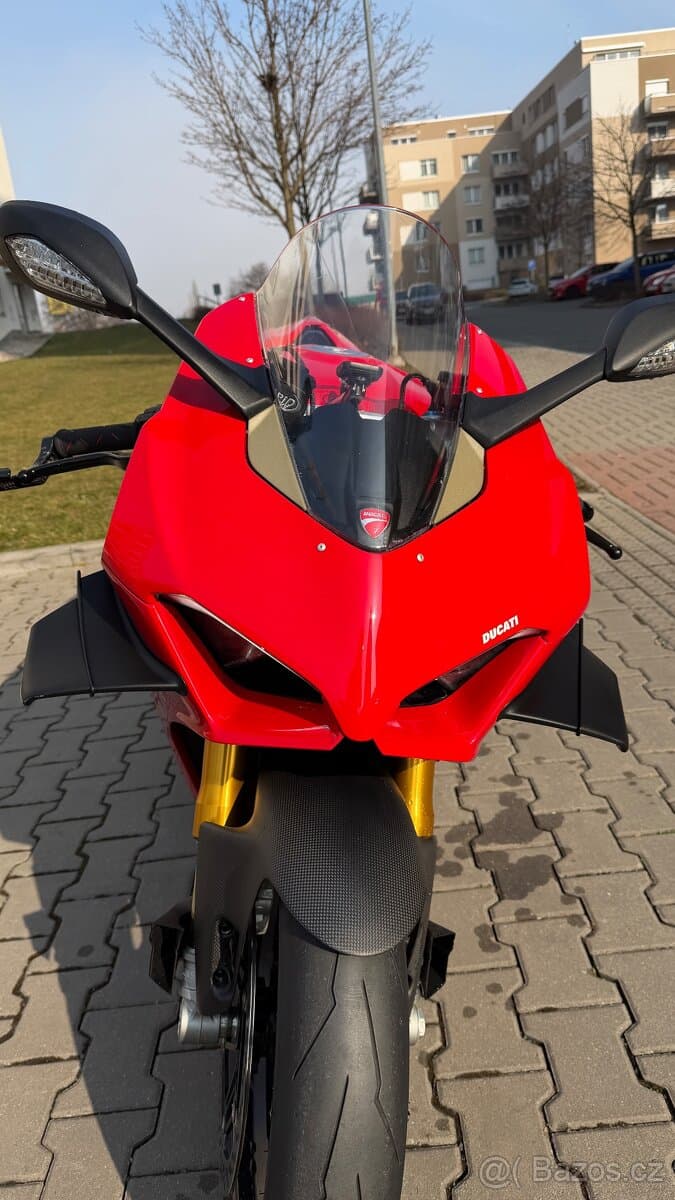 Ducati Panigale V4S 2021
