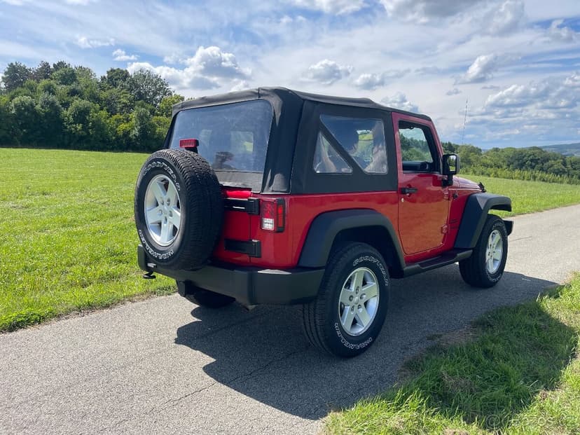 Jeep Wrangler Sport 3.6 V6 R.v.2016 17 tis km