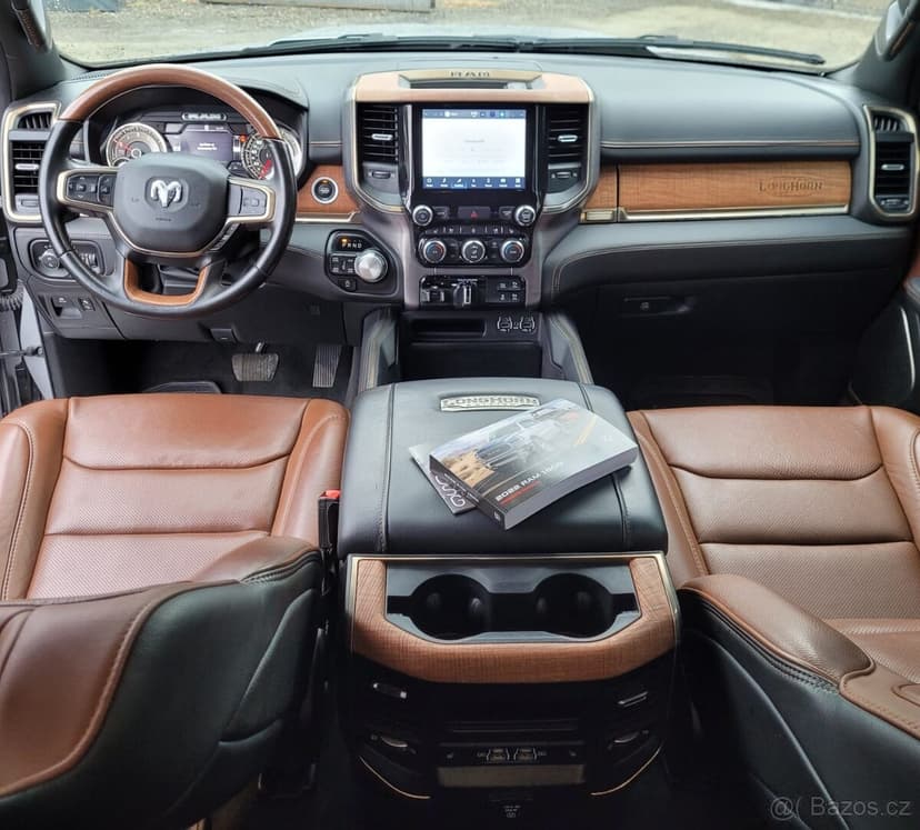 DODGE RAM 1500 5,7 HEMI LONGHORN odpočet DPH
