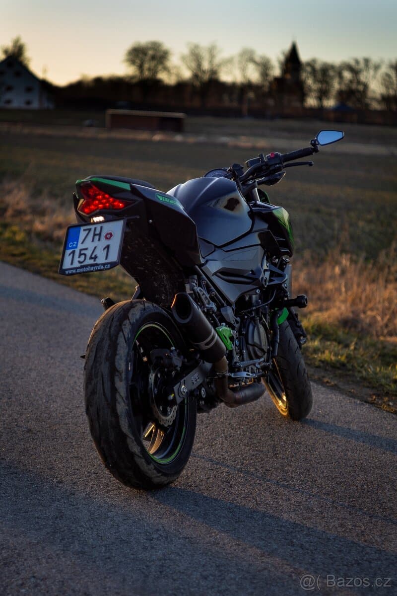 Kawasaki Z400 (35 kW - A2)