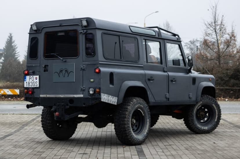 Land Rover Defender 110 SW, 90kW, (2007)