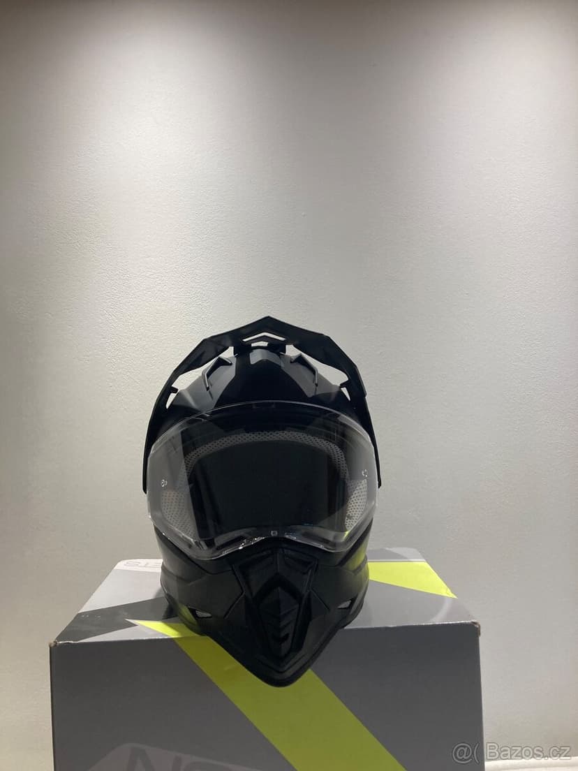 Helma/přilba NOX N312